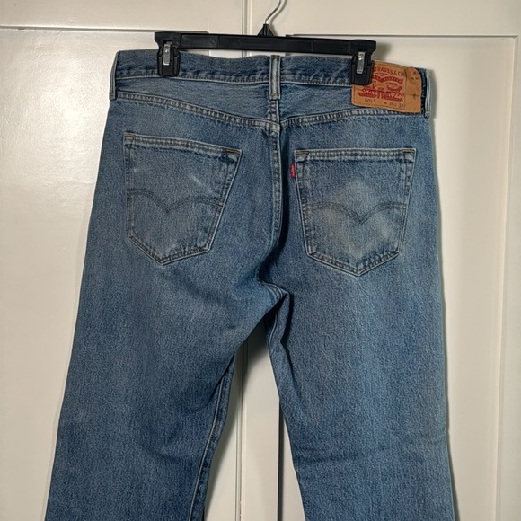 Levi's 501 original button fly jeans 36x32 - Picture 4 of 11
